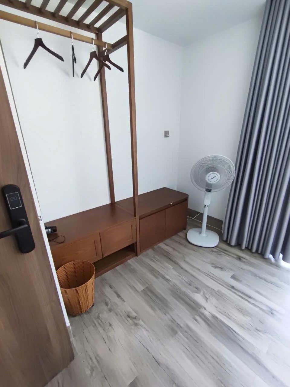 The Coral Homestay & Pub Tân Hiệ الغرفة الصورة