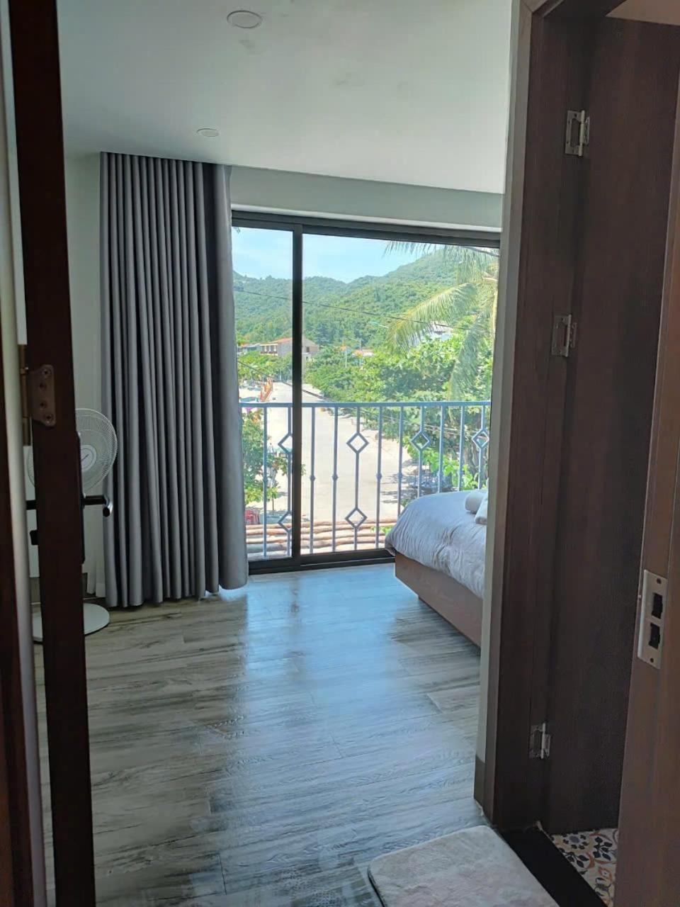 The Coral Homestay & Pub Tân Hiệ المظهر الخارجي الصورة